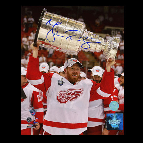 Johan Franzen Detroit Red Wings Autographed Stanley Cup 8x10 Photo