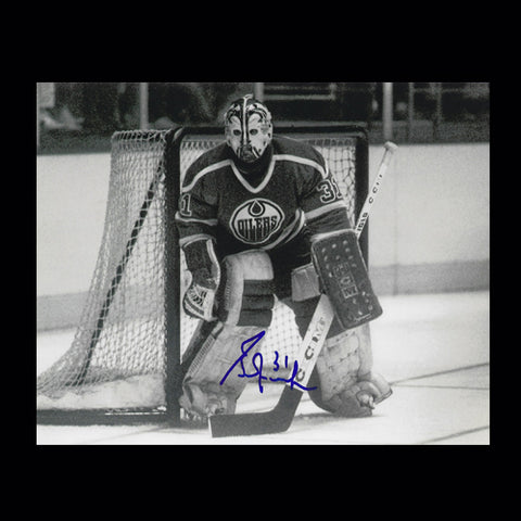 Grant Fuhr Edmonton Oilers Autographed B&W 8x10 Photo