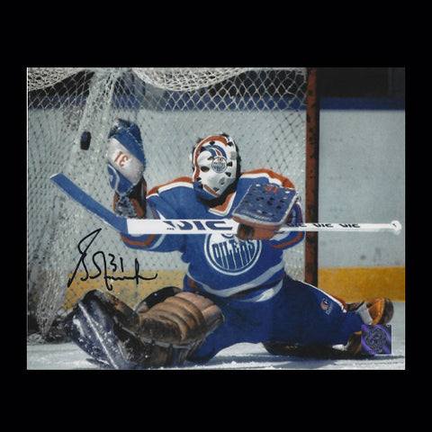 Grant Fuhr Edmonton Oilers Autographed Glove Save 8x10 Photo