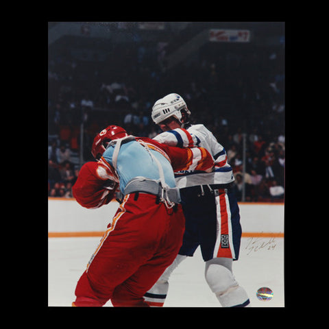 Kevin McClelland Edmonton Oilers Autographed 11x14 Fighting Photo