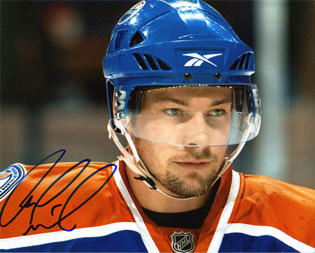 Robert Nilsson Edmonton Oilers Autographed Close-Up 8x10 Photo - Clearance