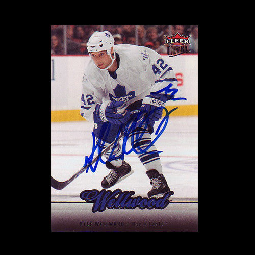 Kyle Wellwood Toronto Maple Leafs Autographed Card